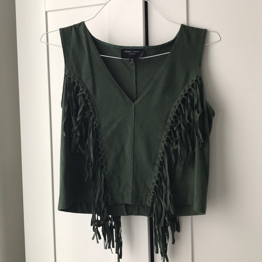 Never worn. Brand new